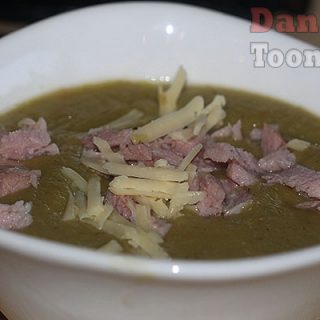 Homemade Pea Soup With Ham Hock