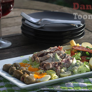 Salad Nicoise With Creamy Vinaigrette Dressing