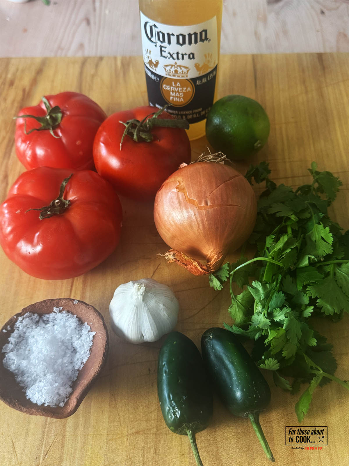 Ingredients for the salsa recipe.