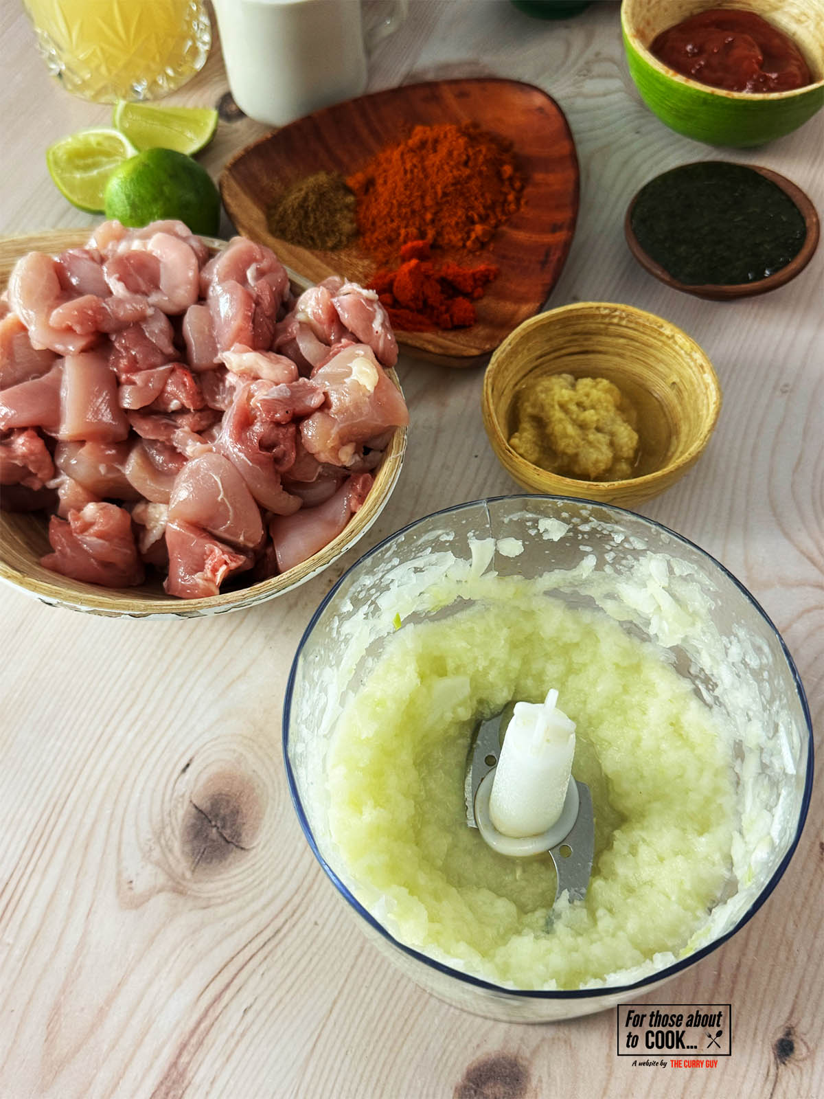 Blending the onions into a smooth paste.