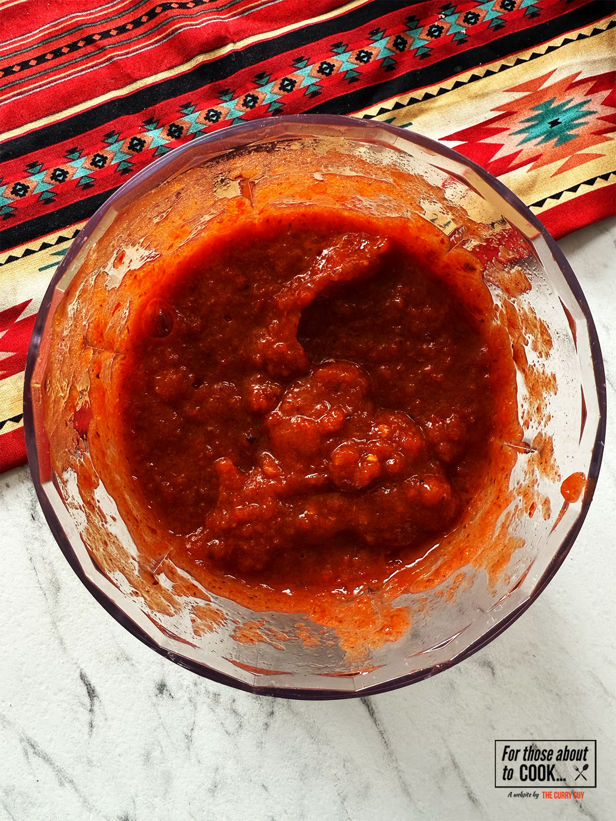 Tinga sauce ingredients blended