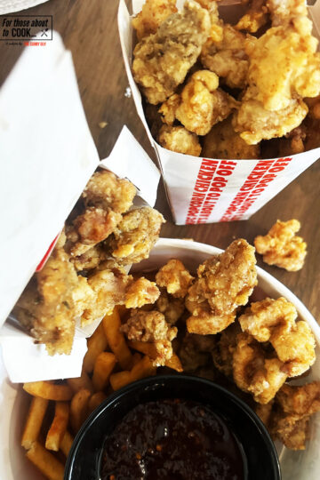 popcorn chicken ready for serving